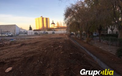 Muro aparcamiento Mercadona